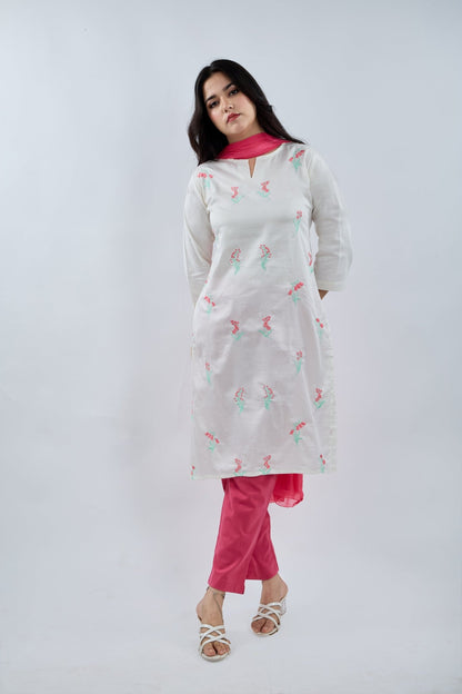 Off White Embroidered Kurta - MNK Clothings